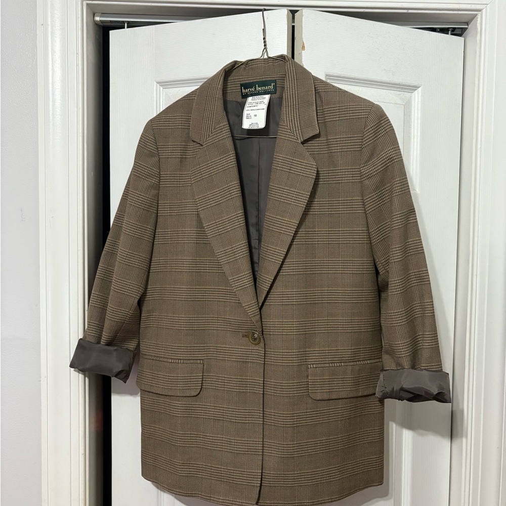 Harve Benard Tan Plaid Blazer